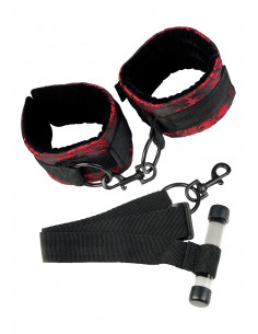 Wiązania-SCANDAL OVER THE DOOR CUFFS 2