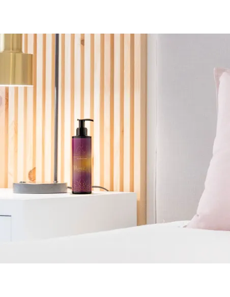 BodyGliss - Massage Oil and Lubricant in 1 Pornstar Martini - 150 ml